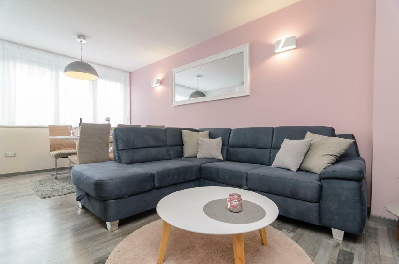 Calm Apartment & Room ซาดาร์ ภายนอก รูปภาพ