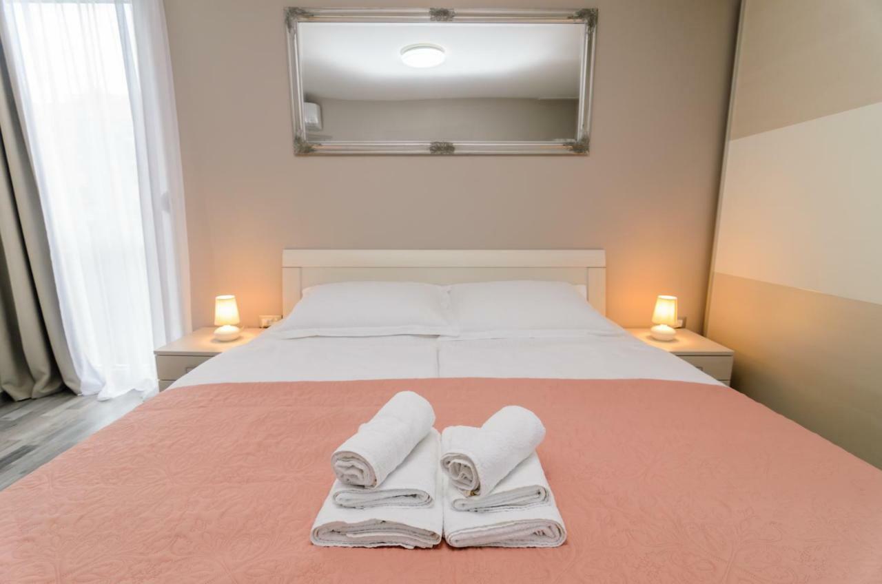 Calm Apartment & Room ซาดาร์ ภายนอก รูปภาพ